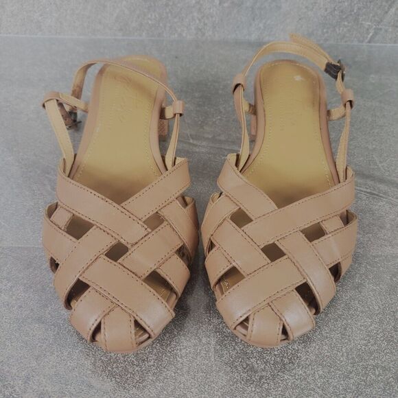 Journee Signature Sandals Women 7 M  Meggs Block Heel Leather Shoes - Picture 3 of 15